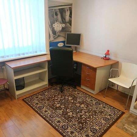 Economy Baltics Apartments - Narva 16 Талин Екстериор снимка