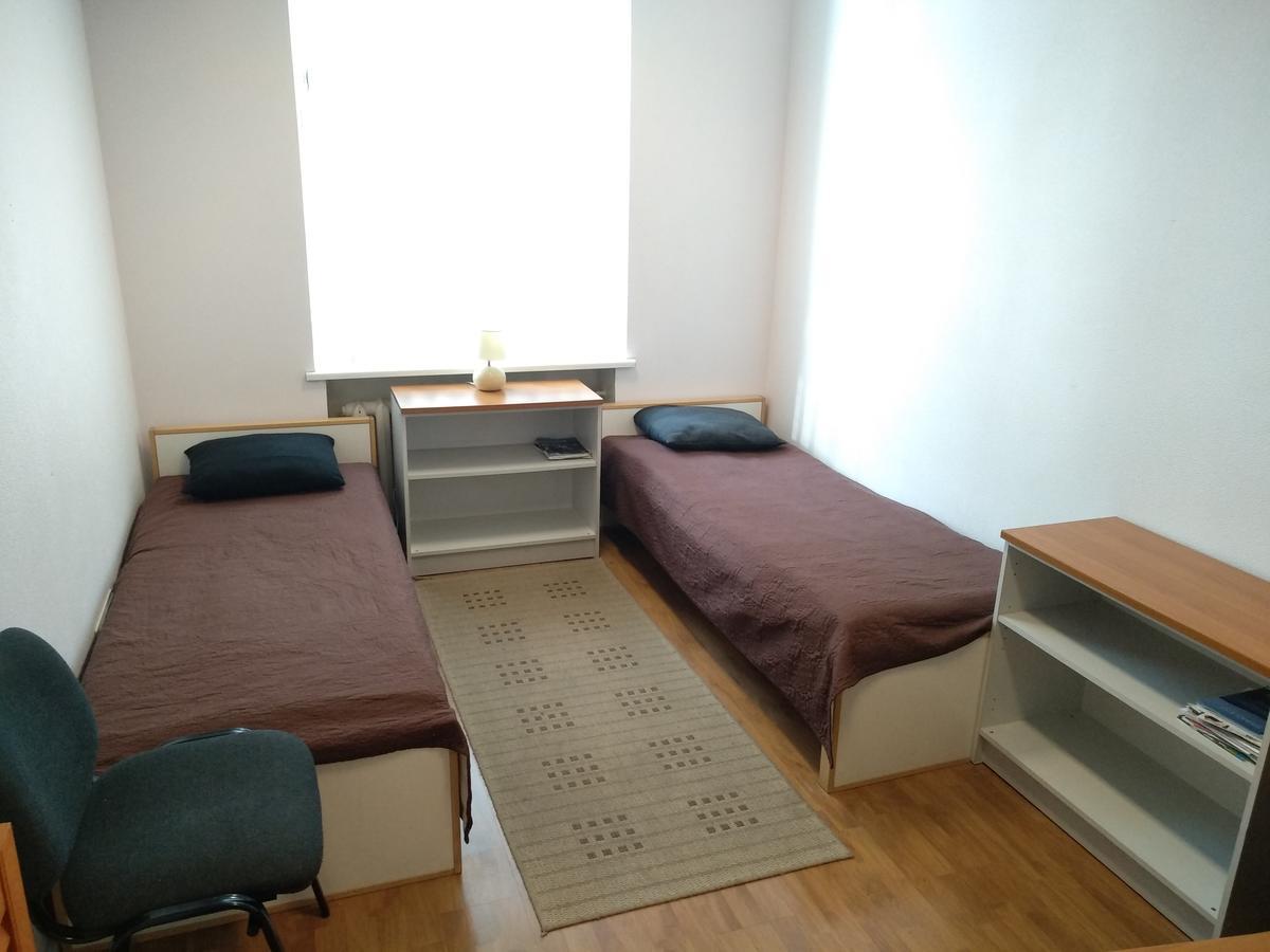 Economy Baltics Apartments - Narva 16 Талин Екстериор снимка
